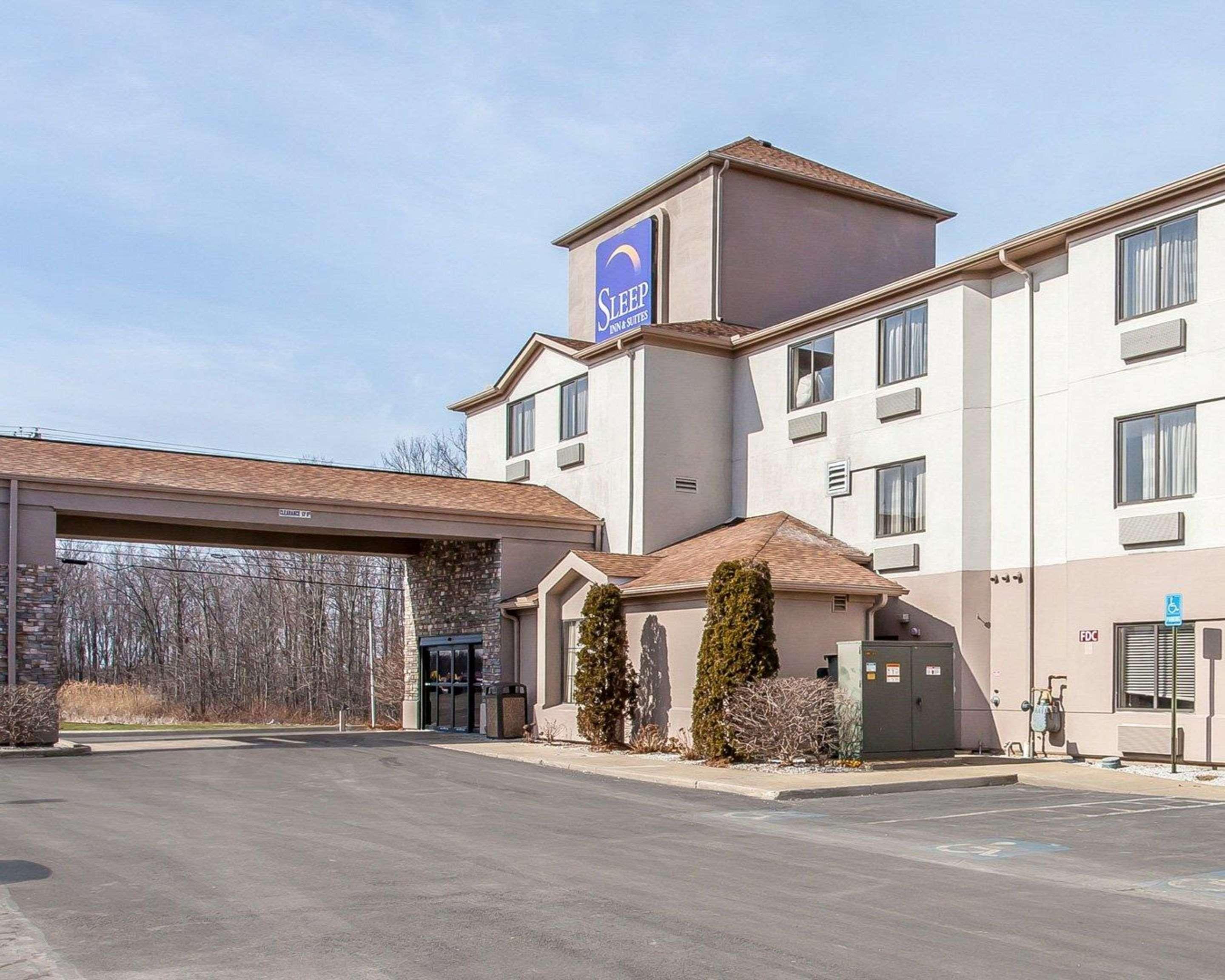 Sleep Inn & Suites Near I-90 And Ashtabula Austinburg Exterior photo